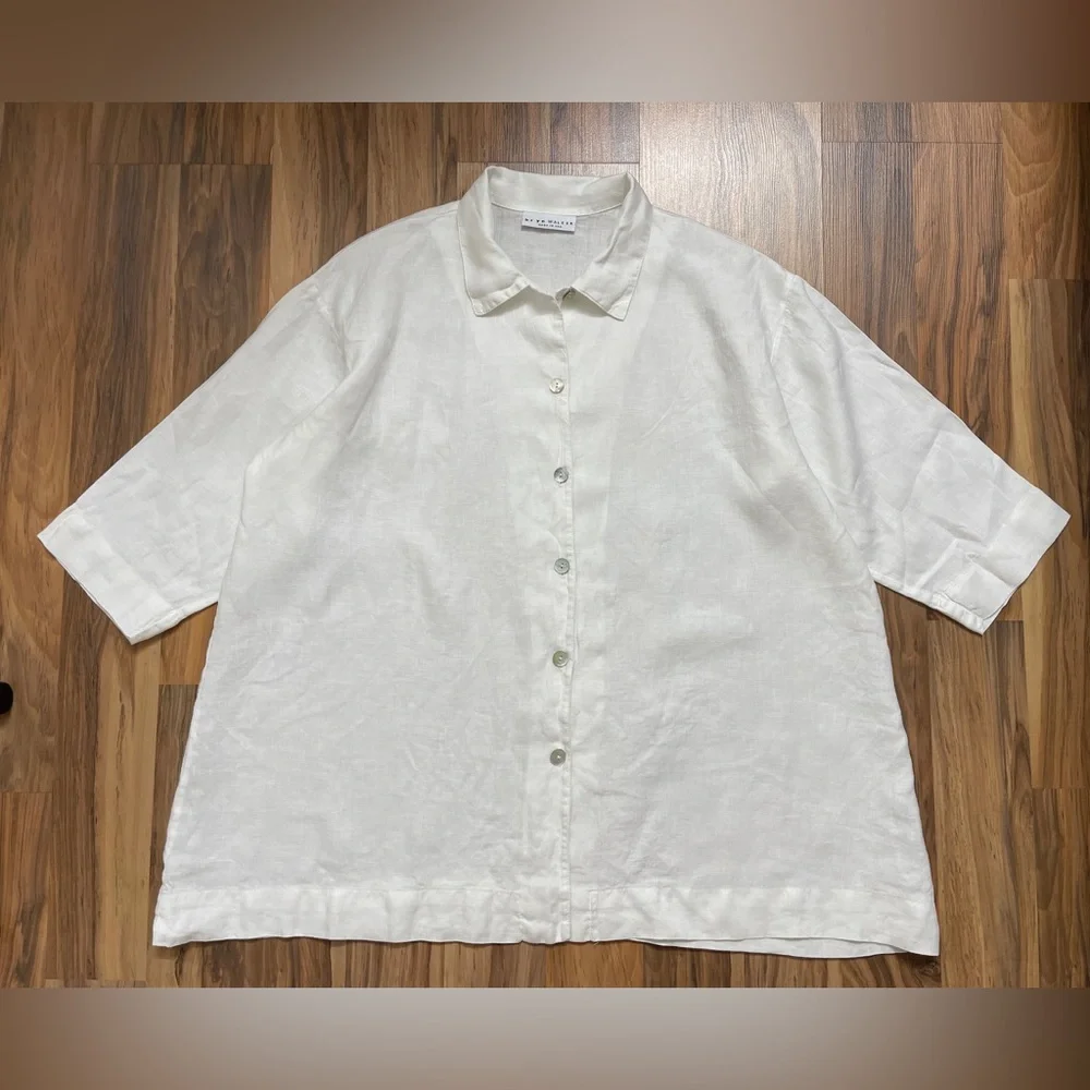 Bryn Walker Gordon linen shirts - Picture 1 of 10